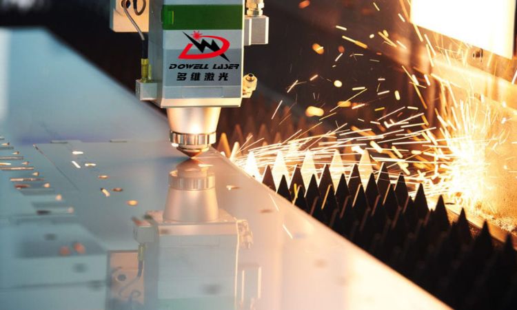 激光切割機功率的選擇受什麼因素影響呢？