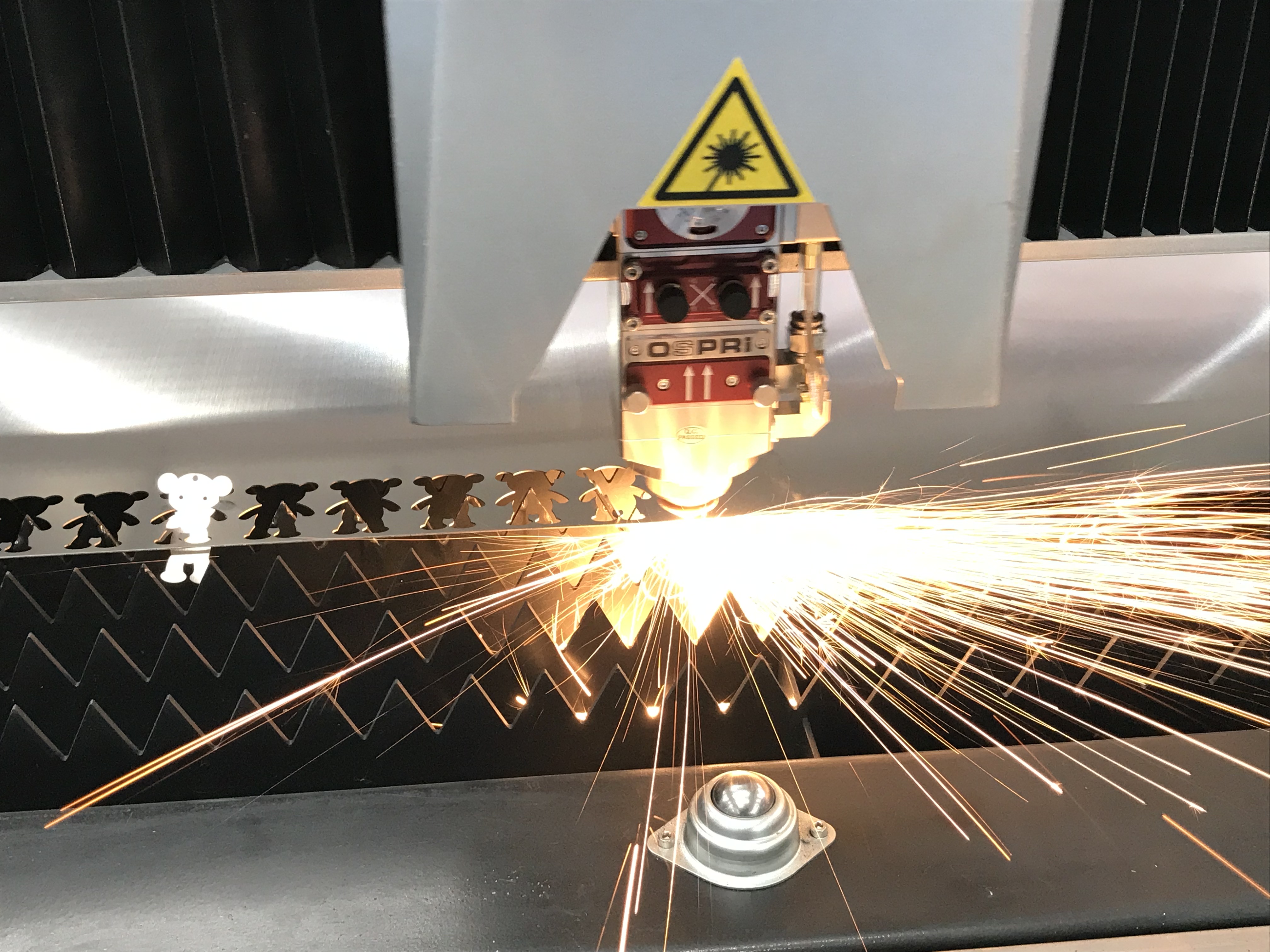 光纖激光切割機如何使用？注意這些對您有幫助！