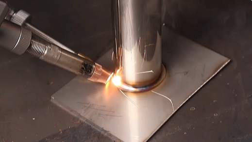 水冷激光焊機水溫過高，導致機器停運怎麼處理？